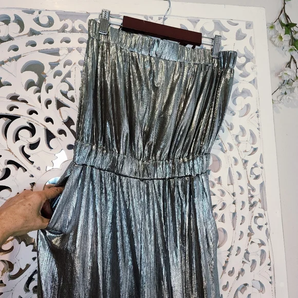 ELLIATT MAYAH STRAPPLES SHIMMER JUMPSUIT SIDE POCKETS RETRO-INSPIRED SIZE SMALL - Picture 7 of 16